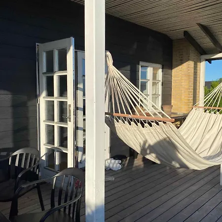 Cosy Summercottage In Sommerby Hébergement de vacances *